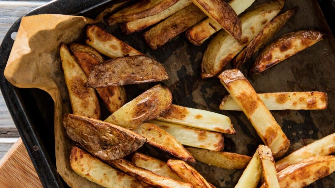 Easy Homemade French Fries for the Oven - Creative Simple Living